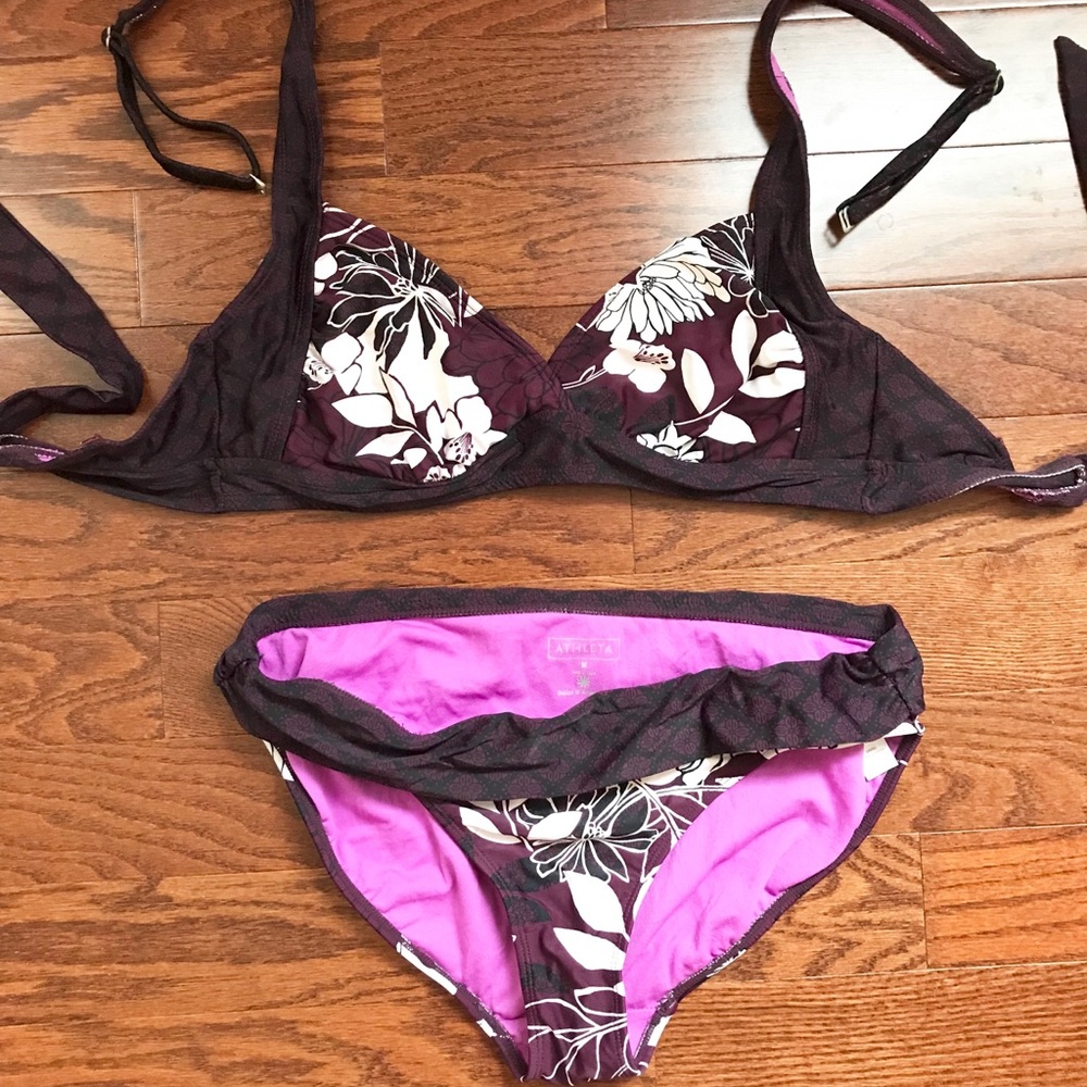 Athleta Underwire Bathing Suit
